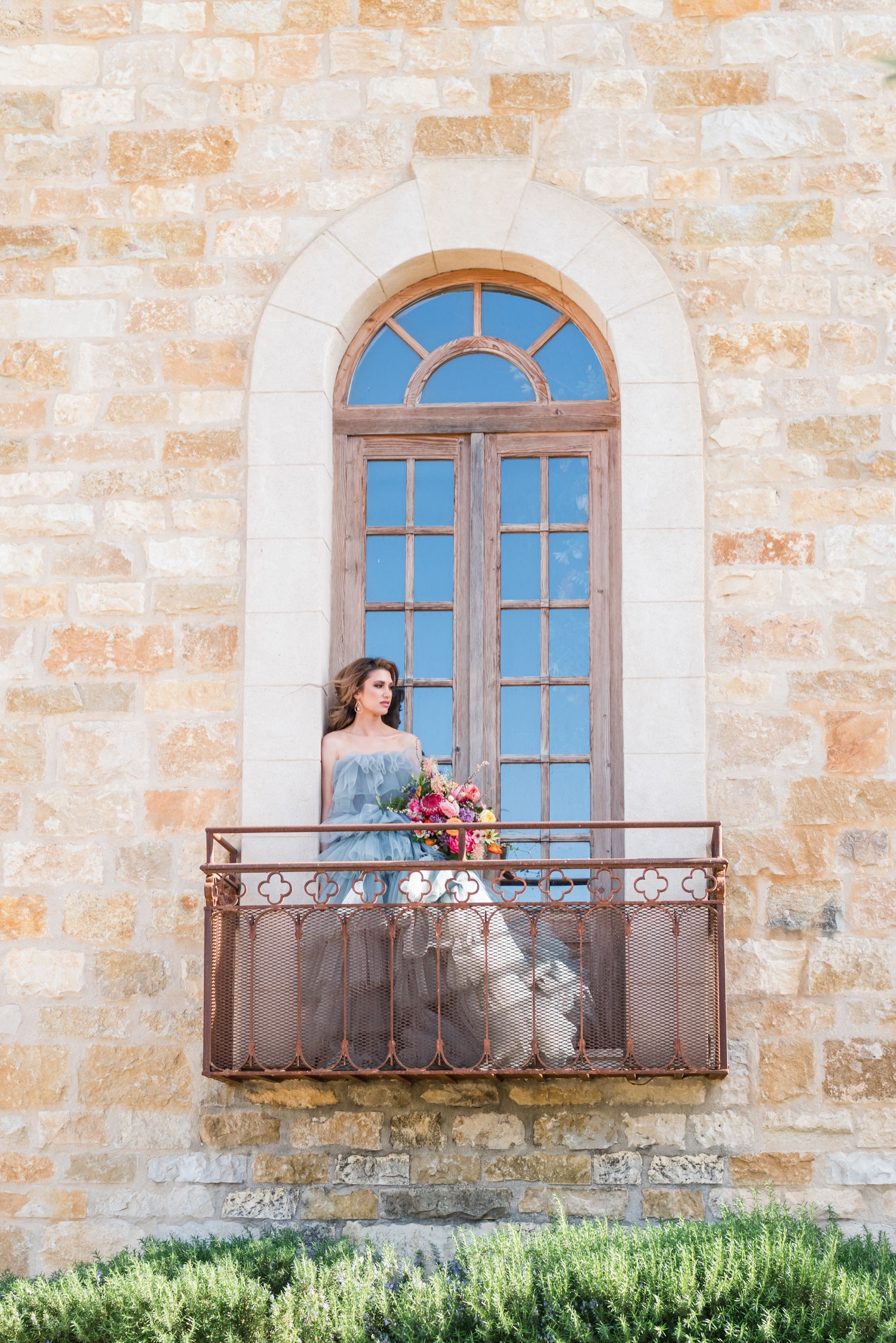 bridal portraits at sunstone winery in california